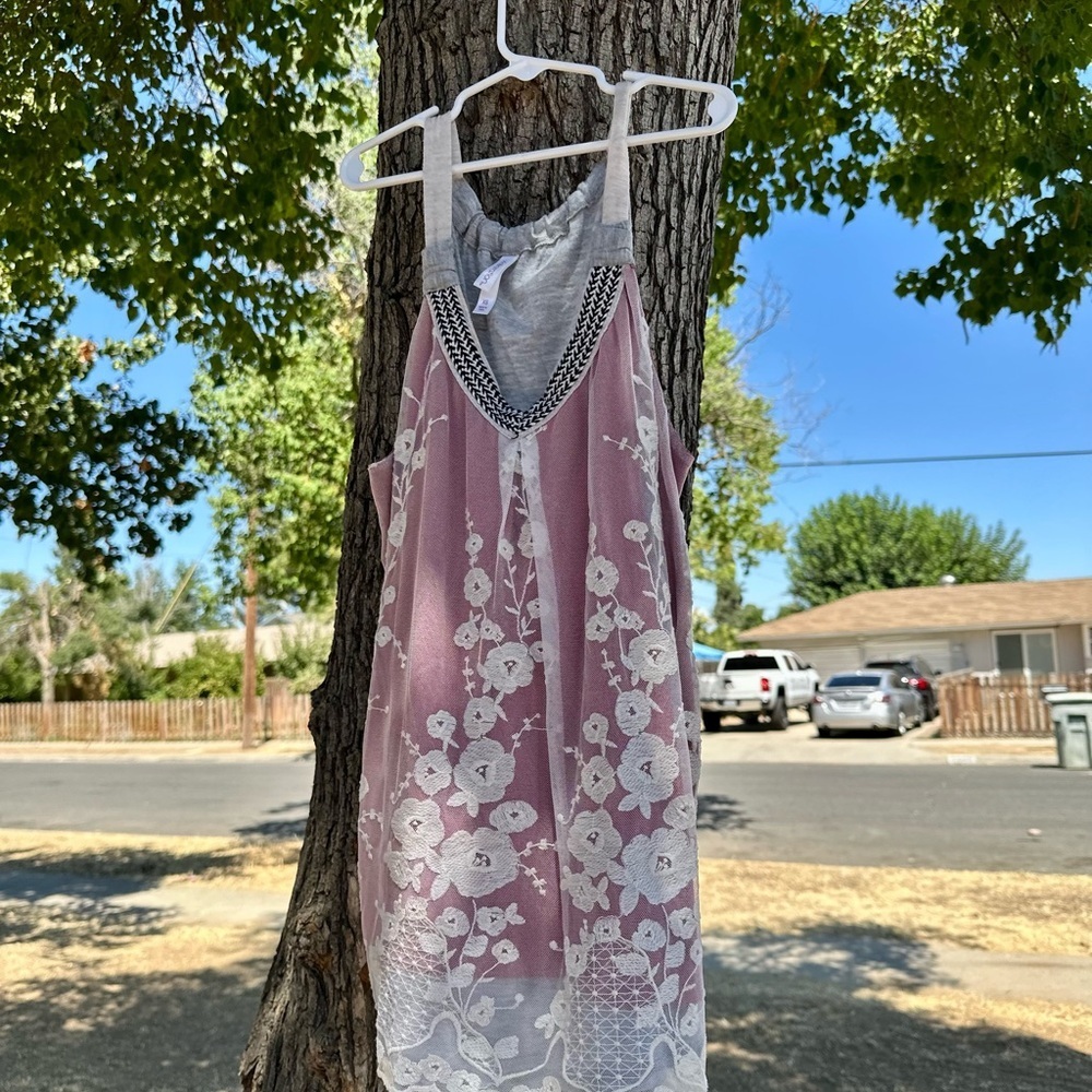 Xhilaration Pink, White Lace & Grey Floral Tank Top